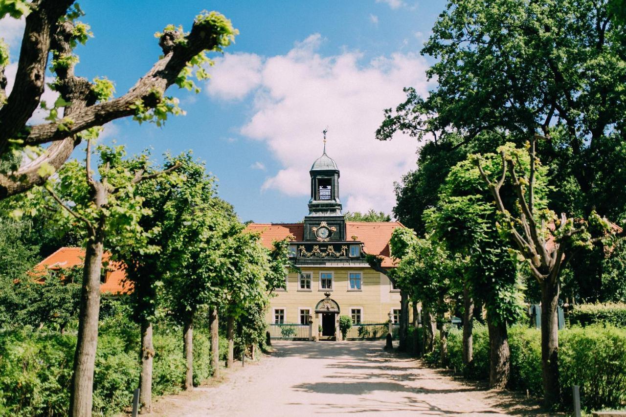 Hotel Villa Sorgenfrei & Restaurant Atelier Sanssouci Radebeul Buitenkant foto