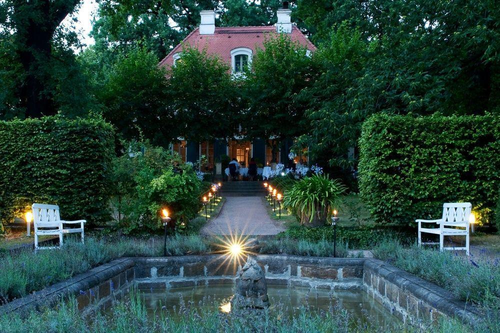 Hotel Villa Sorgenfrei & Restaurant Atelier Sanssouci Radebeul Buitenkant foto