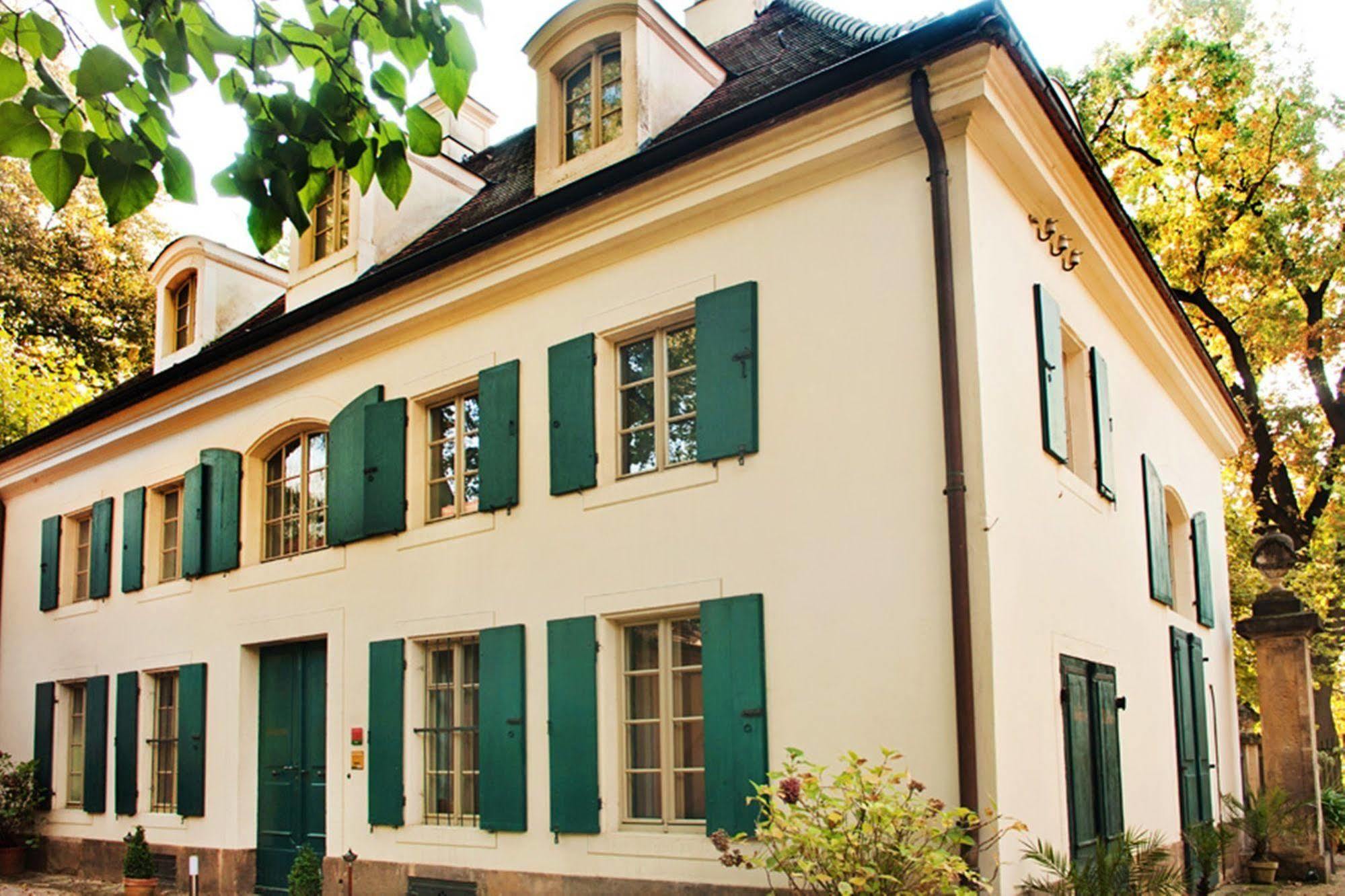 Hotel Villa Sorgenfrei & Restaurant Atelier Sanssouci Radebeul Buitenkant foto